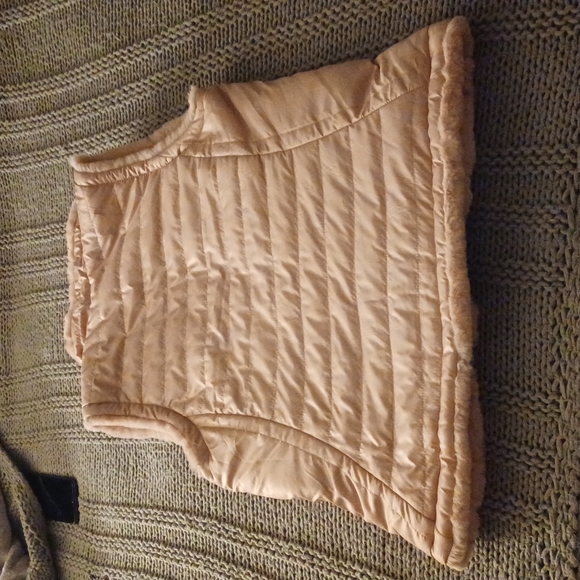 An Original Nicole Miller, Md., Rose shade of pink - Picture 4 of 5